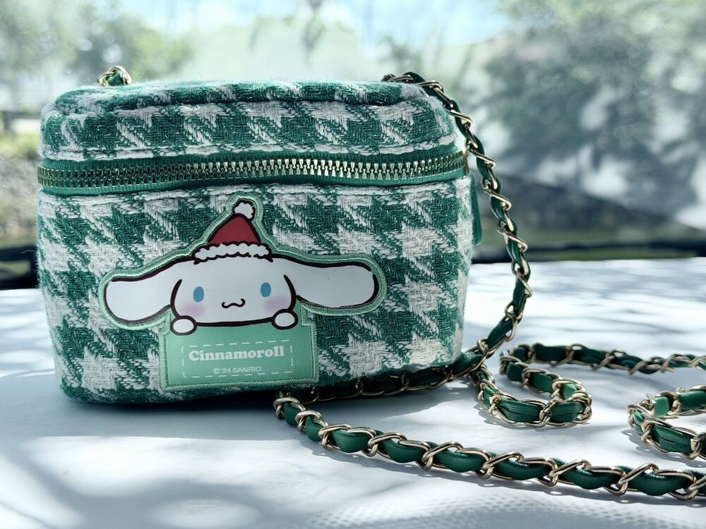 Official MINISO x SANRIO Cinnamoroll houndstooth green & white Crossbody Bag